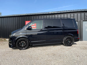 Black T32 Highline Kombi DSG with LV-S, 199bhp