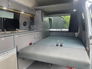 T6 Trendline Campervan with air con (18 plate) - Silver