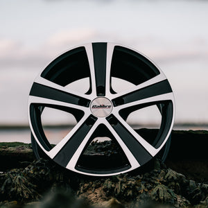 Calibre Highway alloy wheels in Black Polished