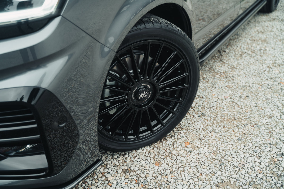 Brand new Highline T6.1 SWB Kombi with full LVR kit