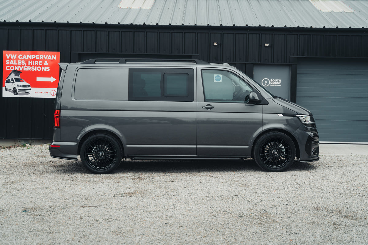 Brand new Highline T6.1 SWB Kombi with full LVR kit