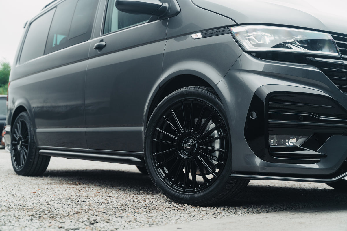 Brand new Highline T6.1 SWB Kombi with full LVR kit