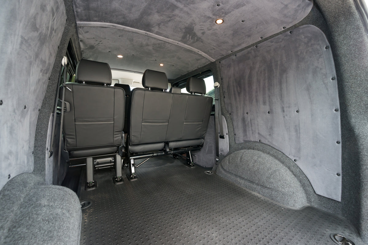 Highline T6.1 SWB Kombi with LVR kit