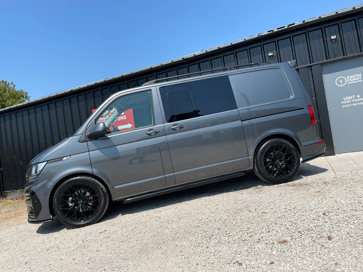 Highline T6.1 SWB Kombi with LVR kit, 110 manual