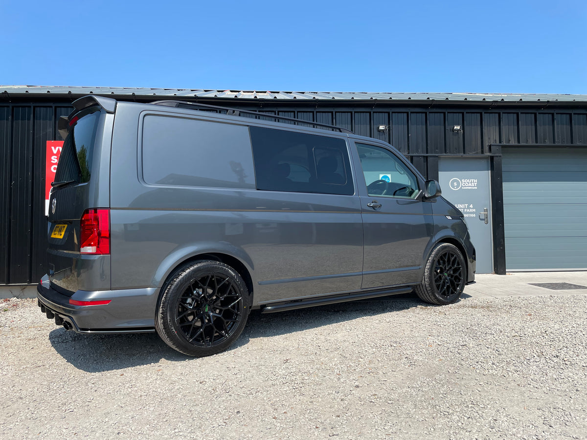 Highline T6.1 SWB Kombi with LVR kit, 110 manual