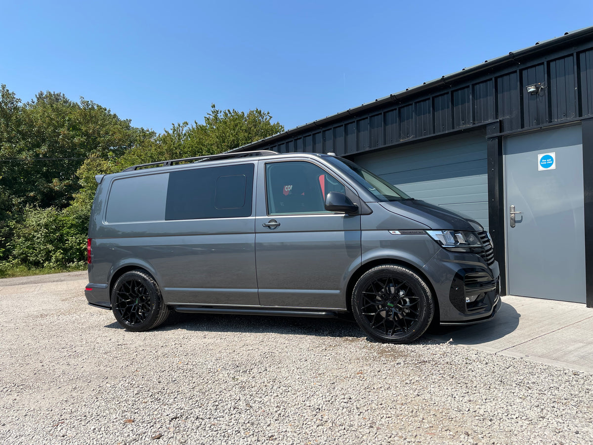 Highline T6.1 SWB Kombi with LVR kit, 110 manual
