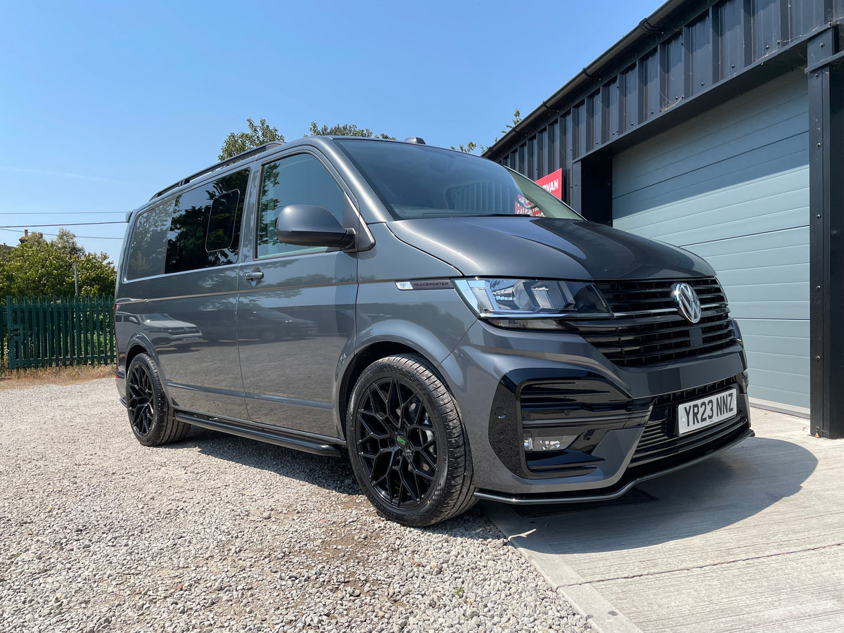 Highline T6.1 SWB Kombi with LVR kit, 110 manual