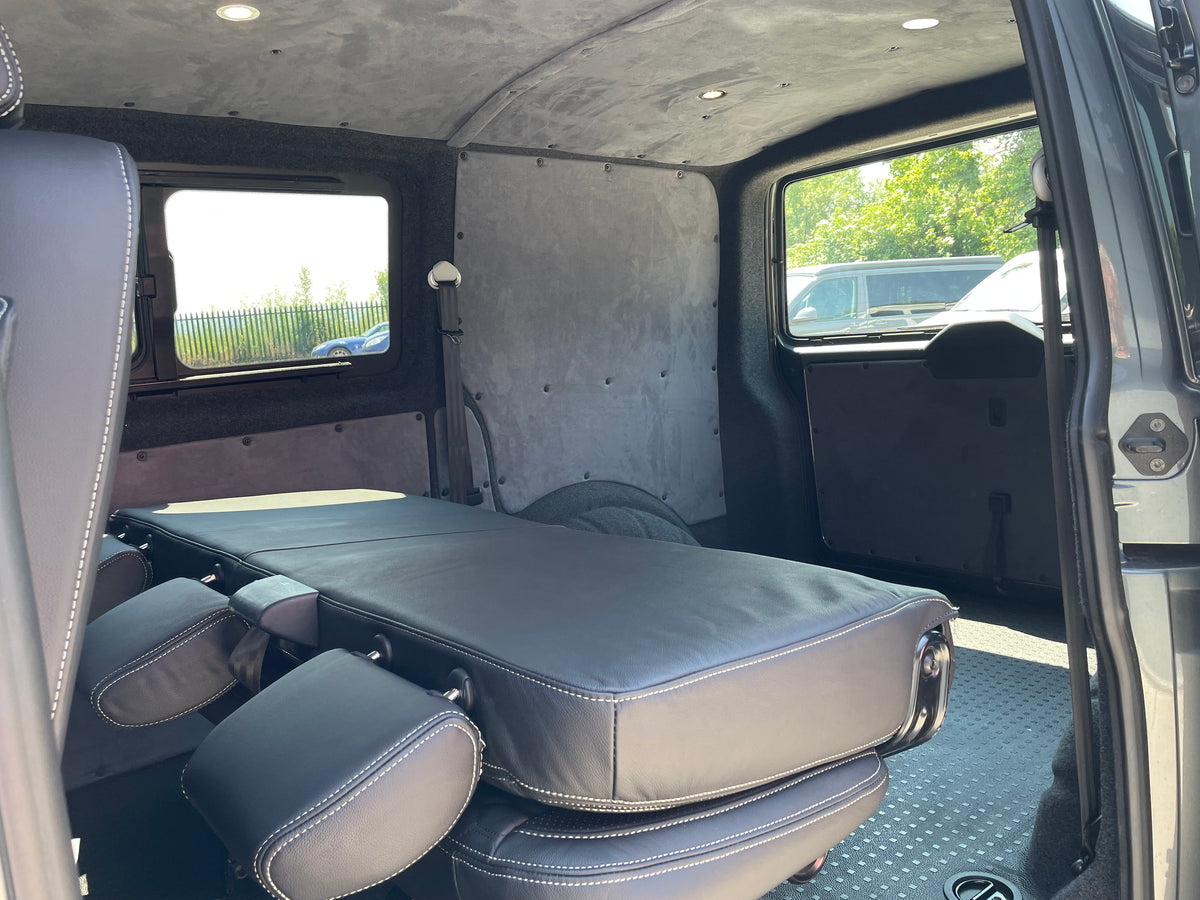 Highline T6.1 SWB Kombi with LVR kit, 110 manual