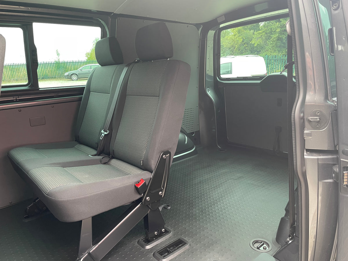 Our Highline T6.1 SWB Kombi ex-Demo with LVS kit is for sale