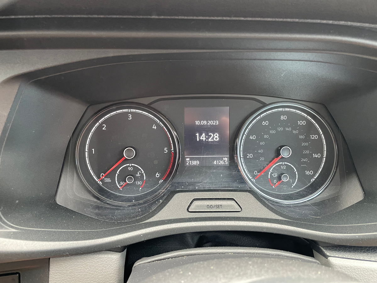 LWB T6.1 Campervan 2021 (70 plate) - Pure Grey with air con