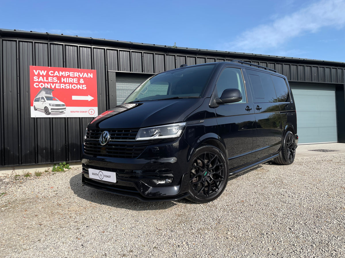 Black T32 Highline Kombi DSG with LV-S, 199bhp