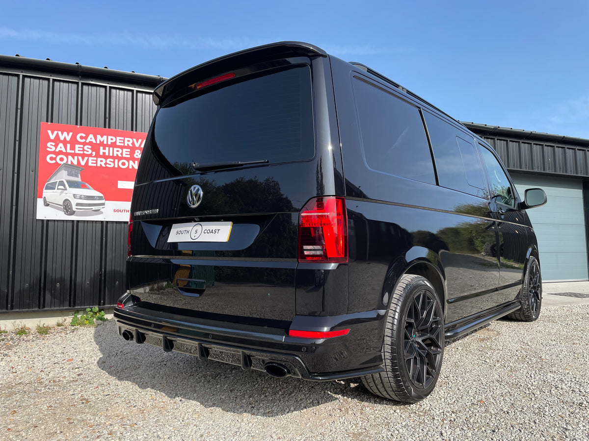 Black T32 Highline Kombi DSG with LV-S, 199bhp