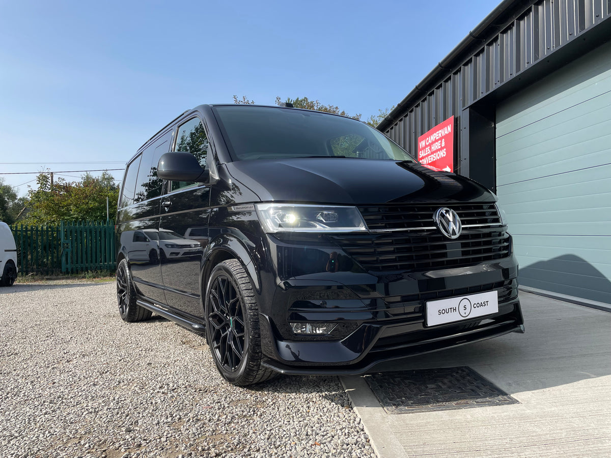 Black T32 Highline Kombi DSG with LV-S, 199bhp