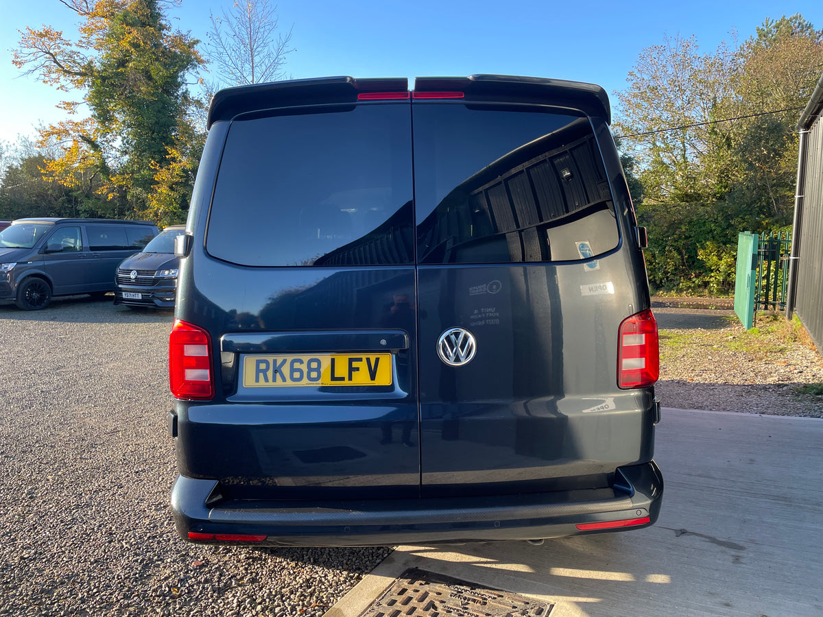 Leighton Vans T6 Highline Kombi LWB DSG