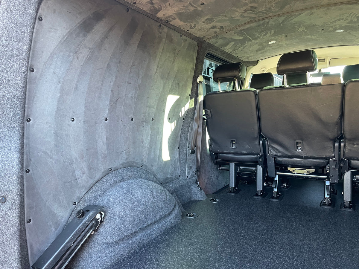 Leighton Vans T6 Highline Kombi LWB DSG