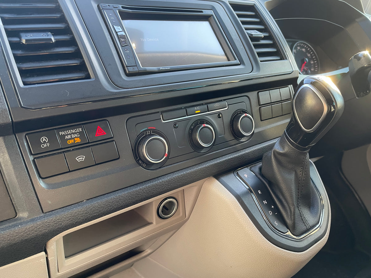 Leighton Vans T6 Highline Kombi LWB DSG