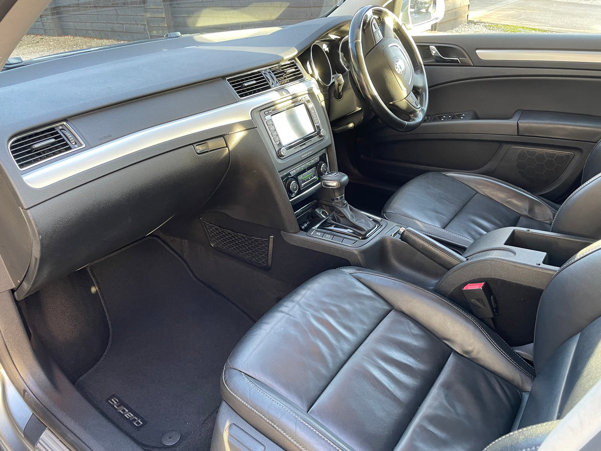 Skoda Superb Estate 2.0 TDI Elegance DSG