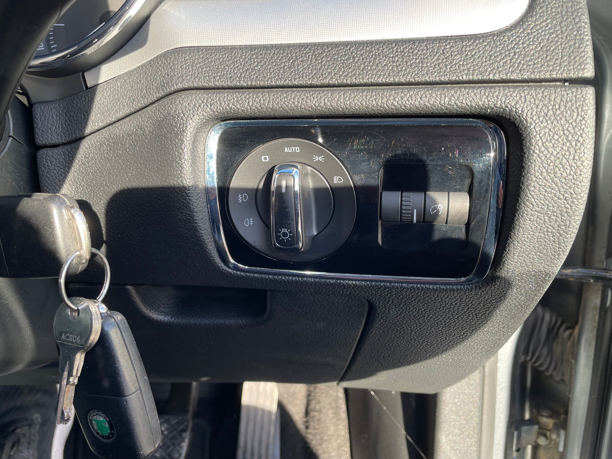 Skoda Superb Estate 2.0 TDI Elegance DSG