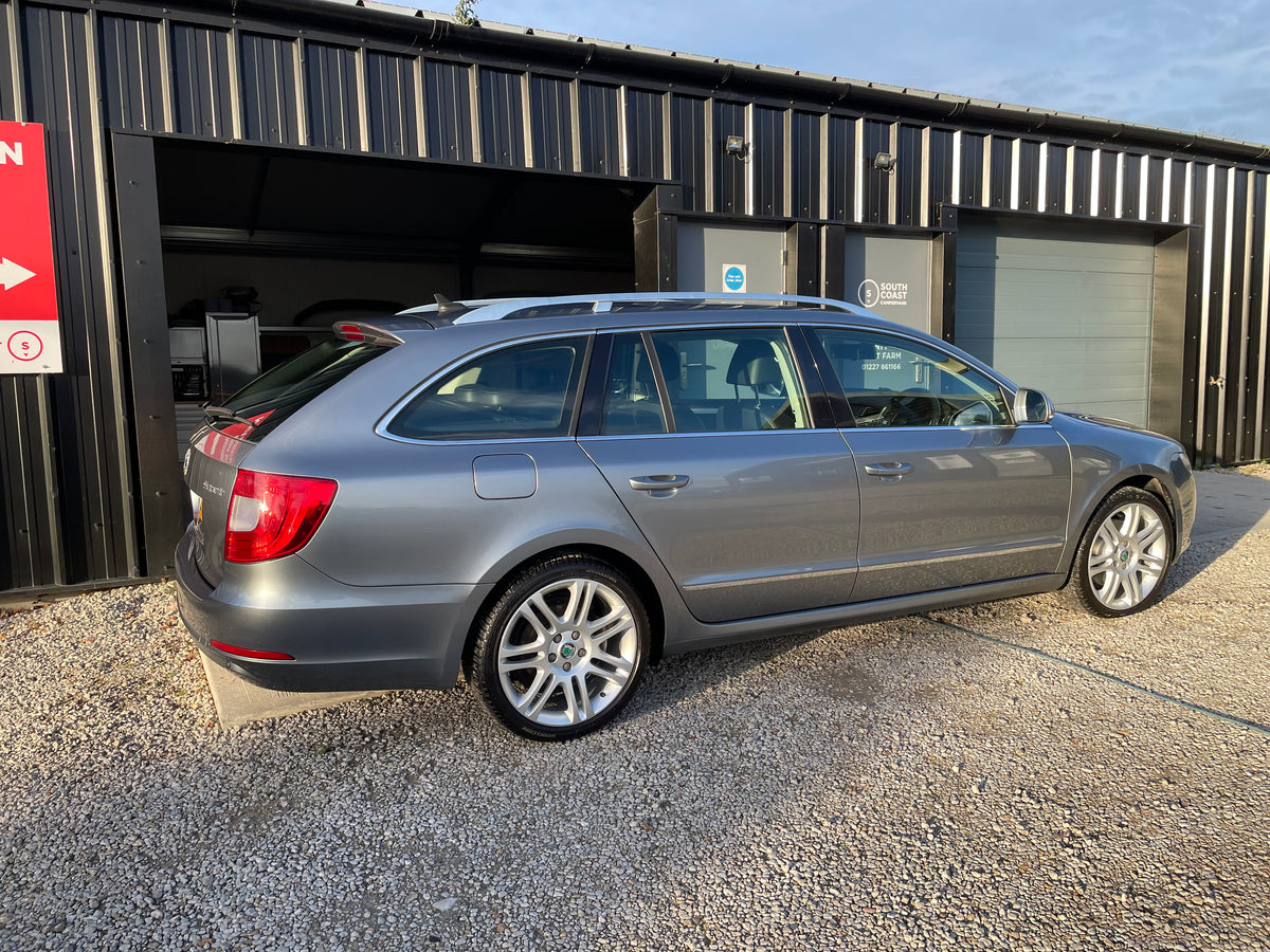 Skoda Superb Estate 2.0 TDI Elegance DSG