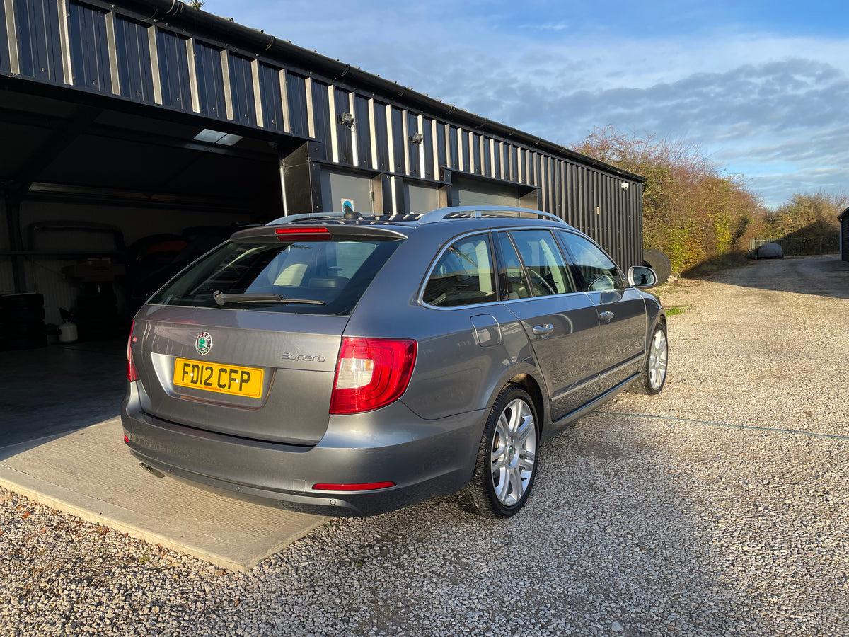 Skoda Superb Estate 2.0 TDI Elegance DSG