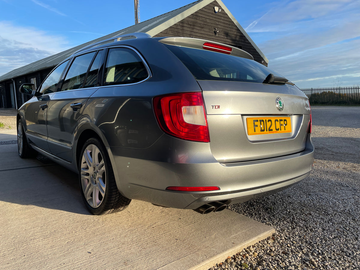 Skoda Superb Estate 2.0 TDI Elegance DSG