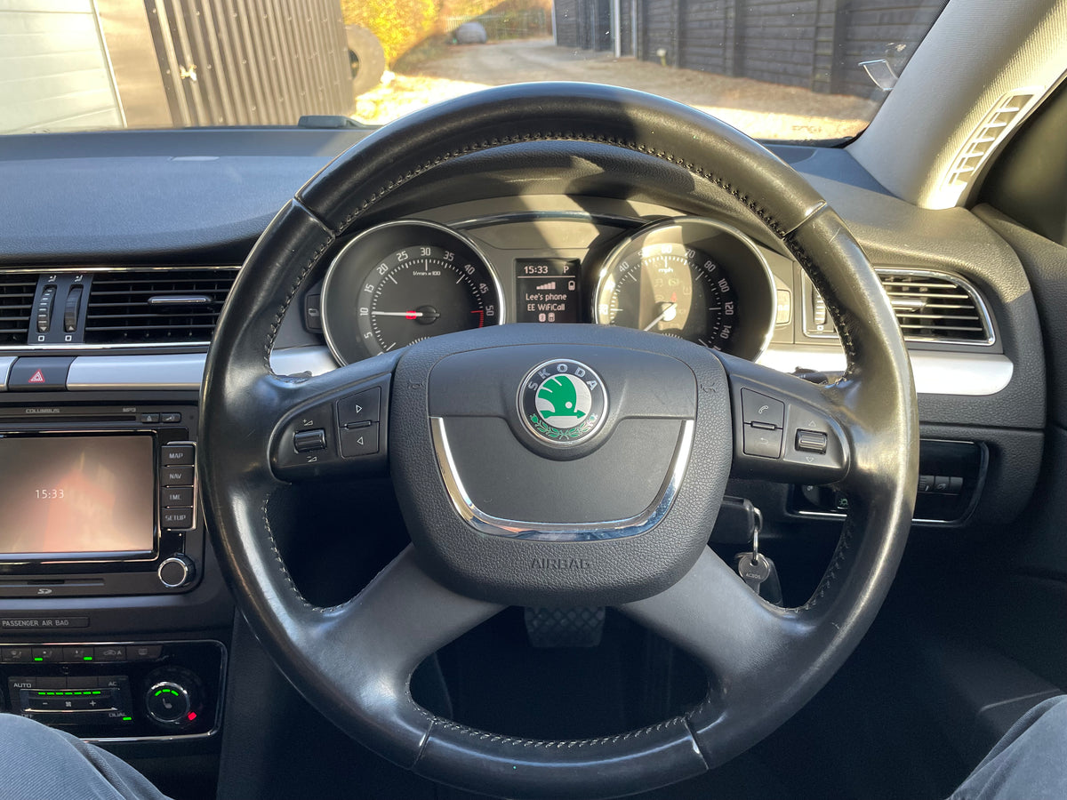 Skoda Superb Estate 2.0 TDI Elegance DSG