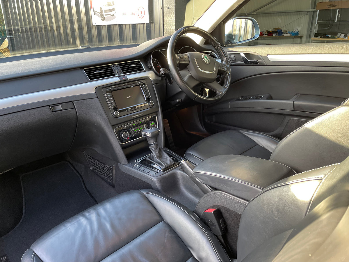 Skoda Superb Estate 2.0 TDI Elegance DSG