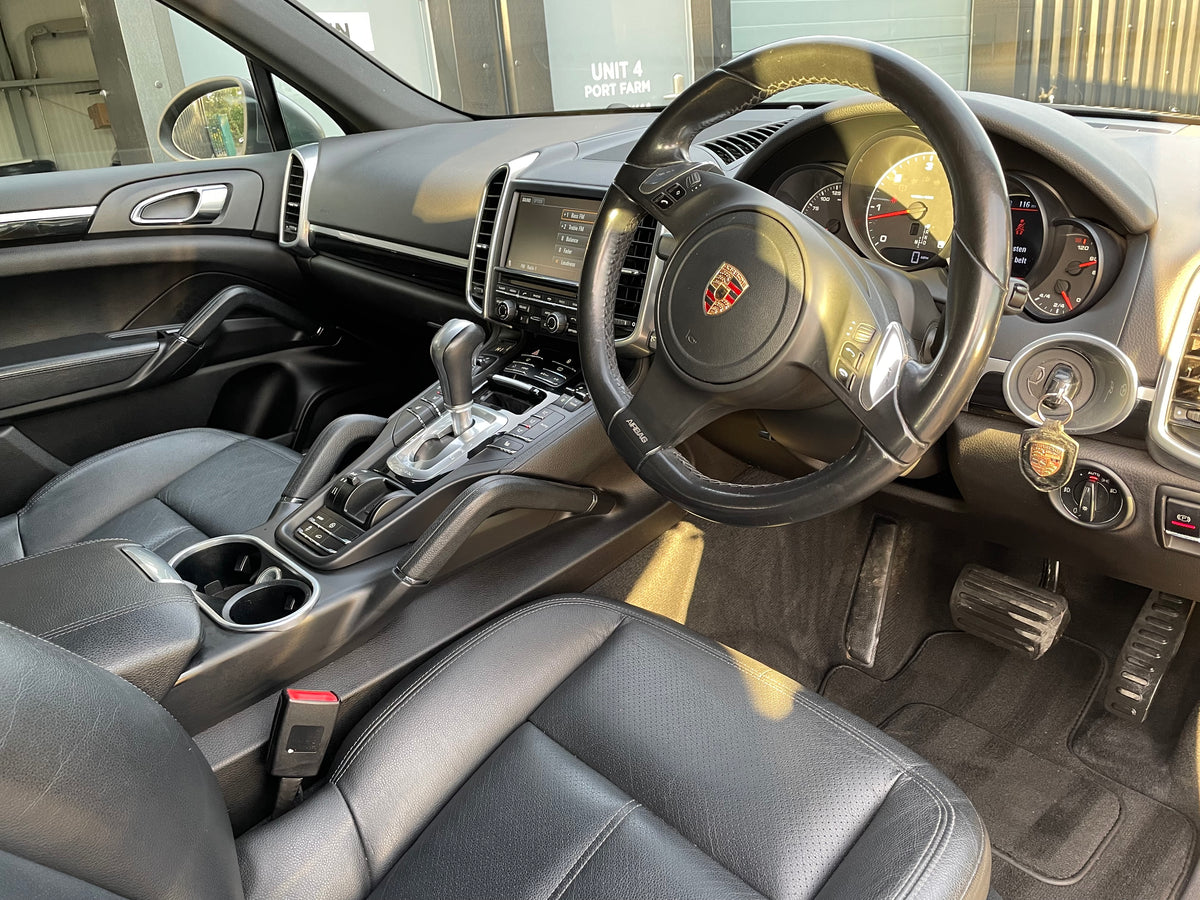 Porsche Cayenne 3.0 TD V6 Tiptronic 4WD