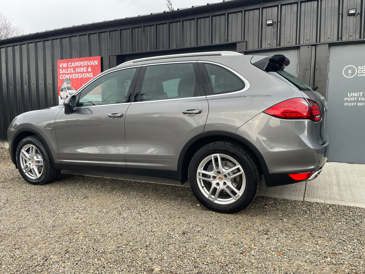 Porsche Cayenne 3.0 TD V6 Tiptronic 4WD