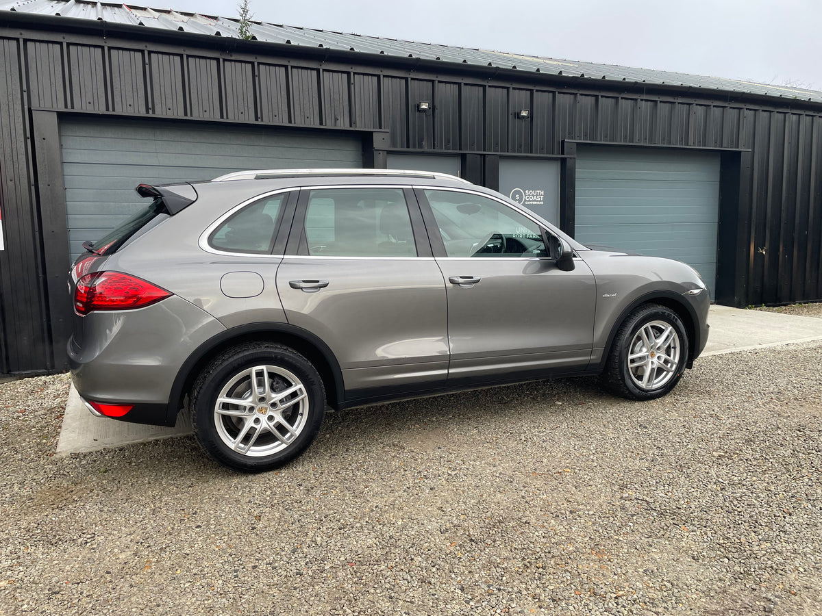 Porsche Cayenne 3.0 TD V6 Tiptronic 4WD