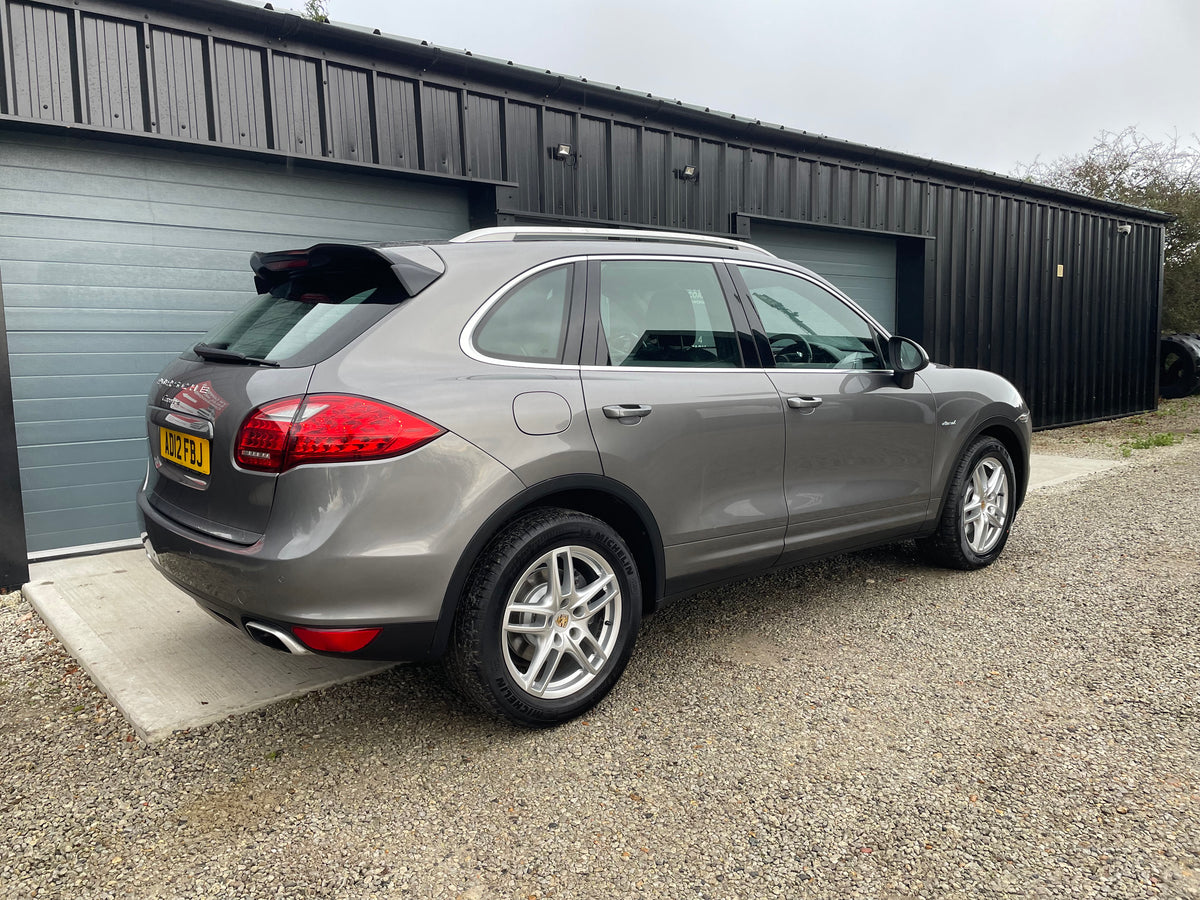 Porsche Cayenne 3.0 TD V6 Tiptronic 4WD