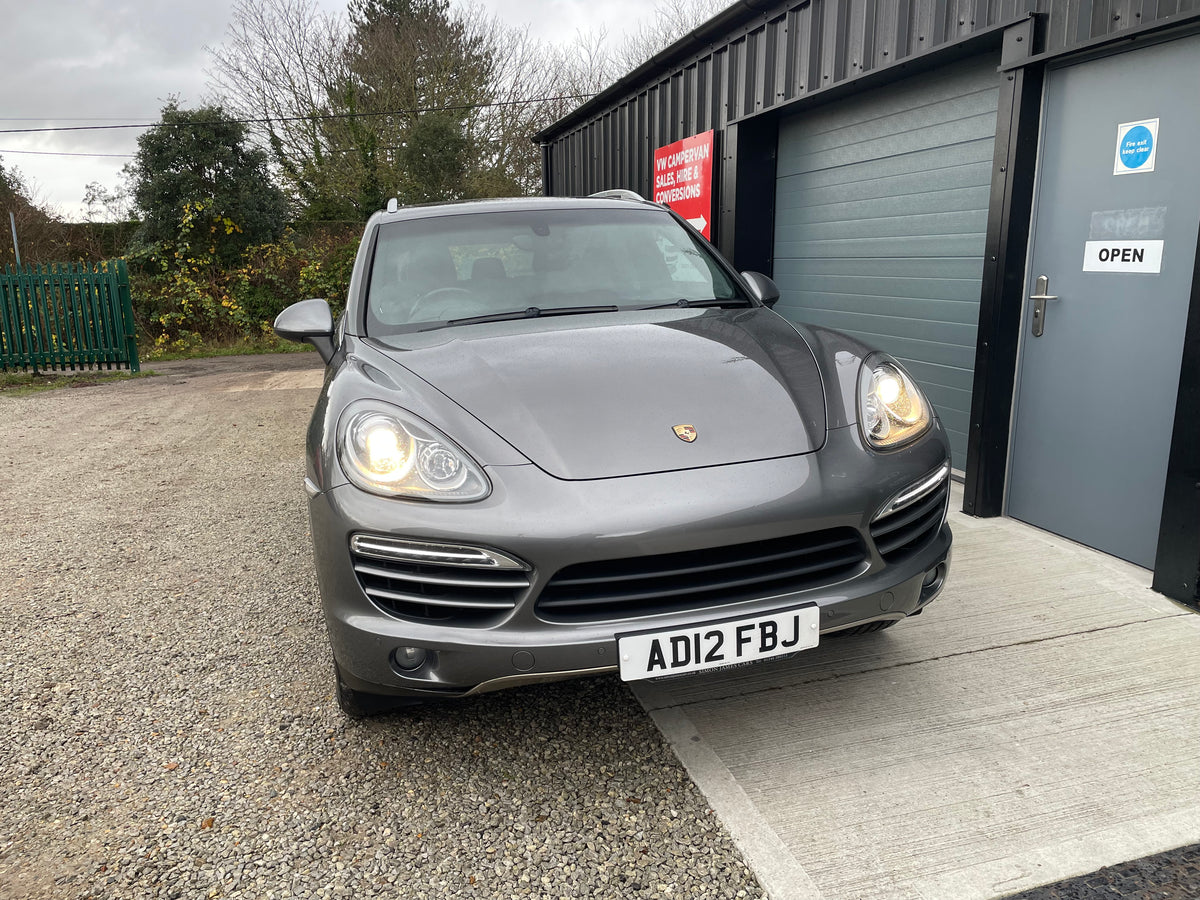 Porsche Cayenne 3.0 TD V6 Tiptronic 4WD