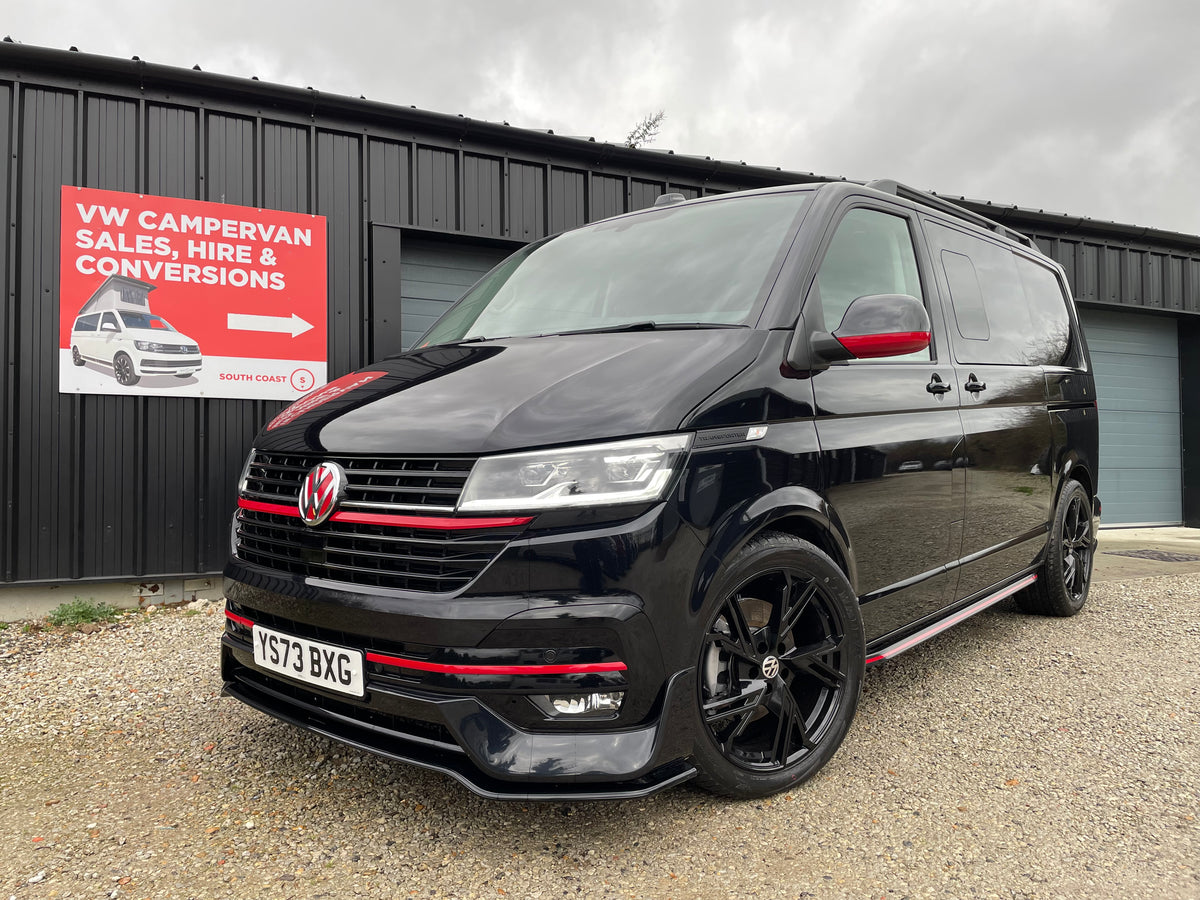 T6.1 T32 Highline Kombi DSG Black with LV-S, 204bhp