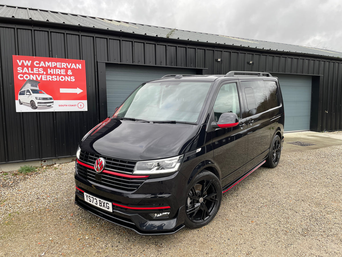 T6.1 T32 Highline Kombi DSG Black with LV-S, 204bhp