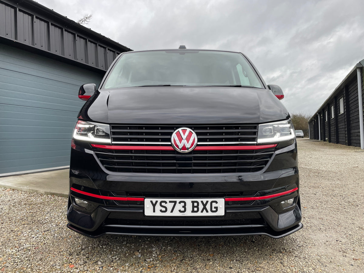 T6.1 T32 Highline Kombi DSG Black with LV-S, 204bhp