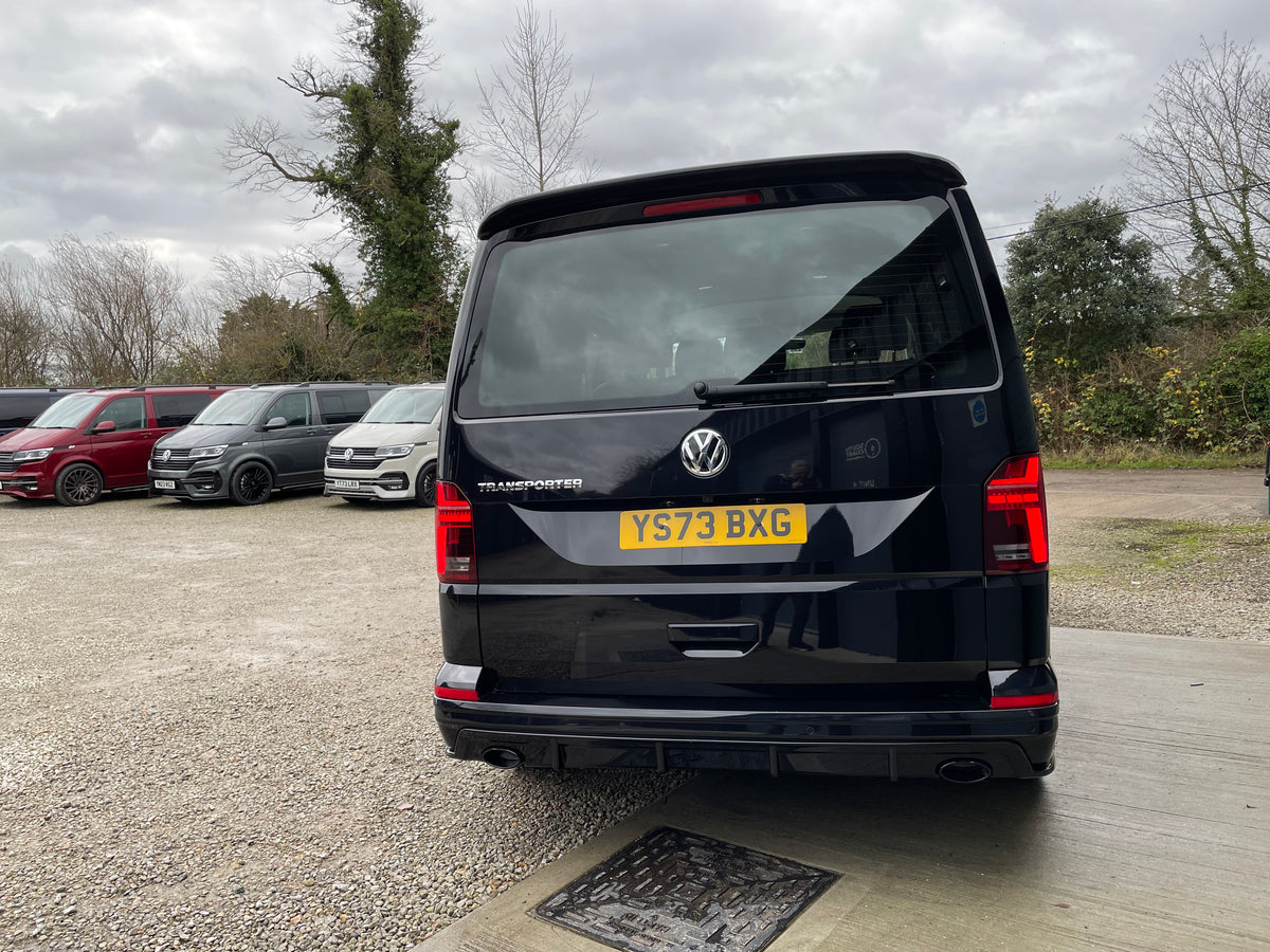 T6.1 T32 Highline Kombi DSG Black with LV-S, 204bhp