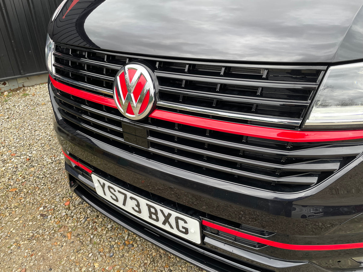 T6.1 T32 Highline Kombi DSG Black with LV-S, 204bhp