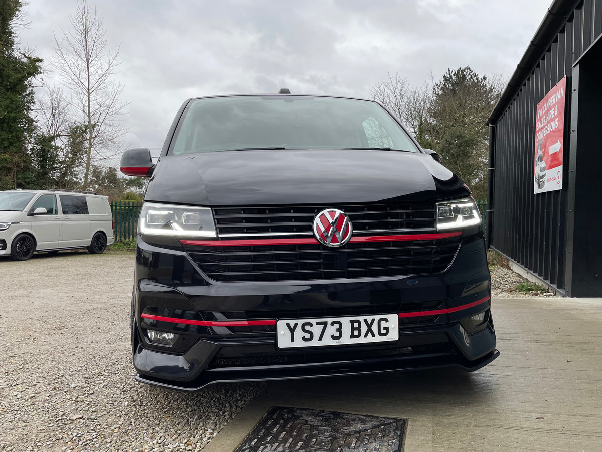 T6.1 T32 Highline Kombi DSG Black with LV-S, 204bhp