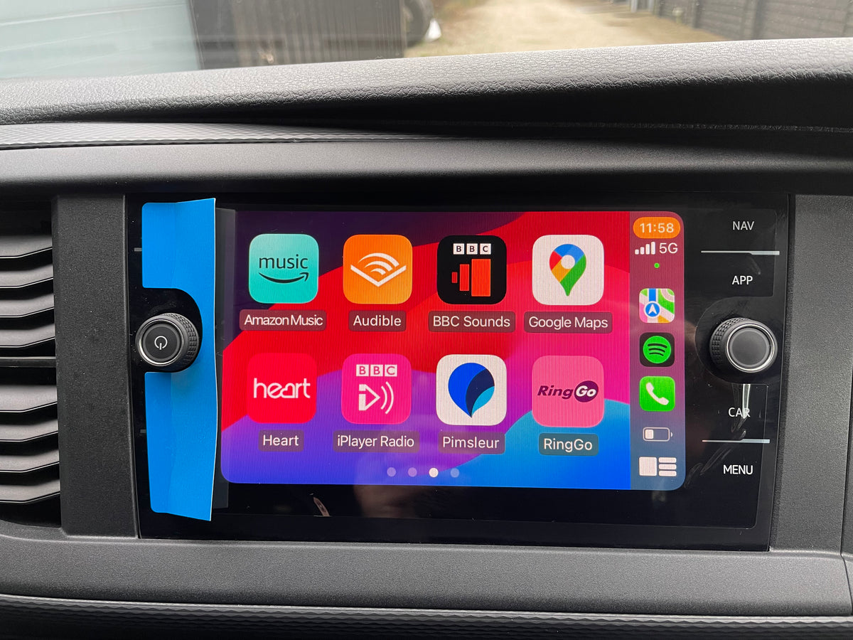 T6.1 T32 Highline Kombi DSG Black with LV-S, 204bhp