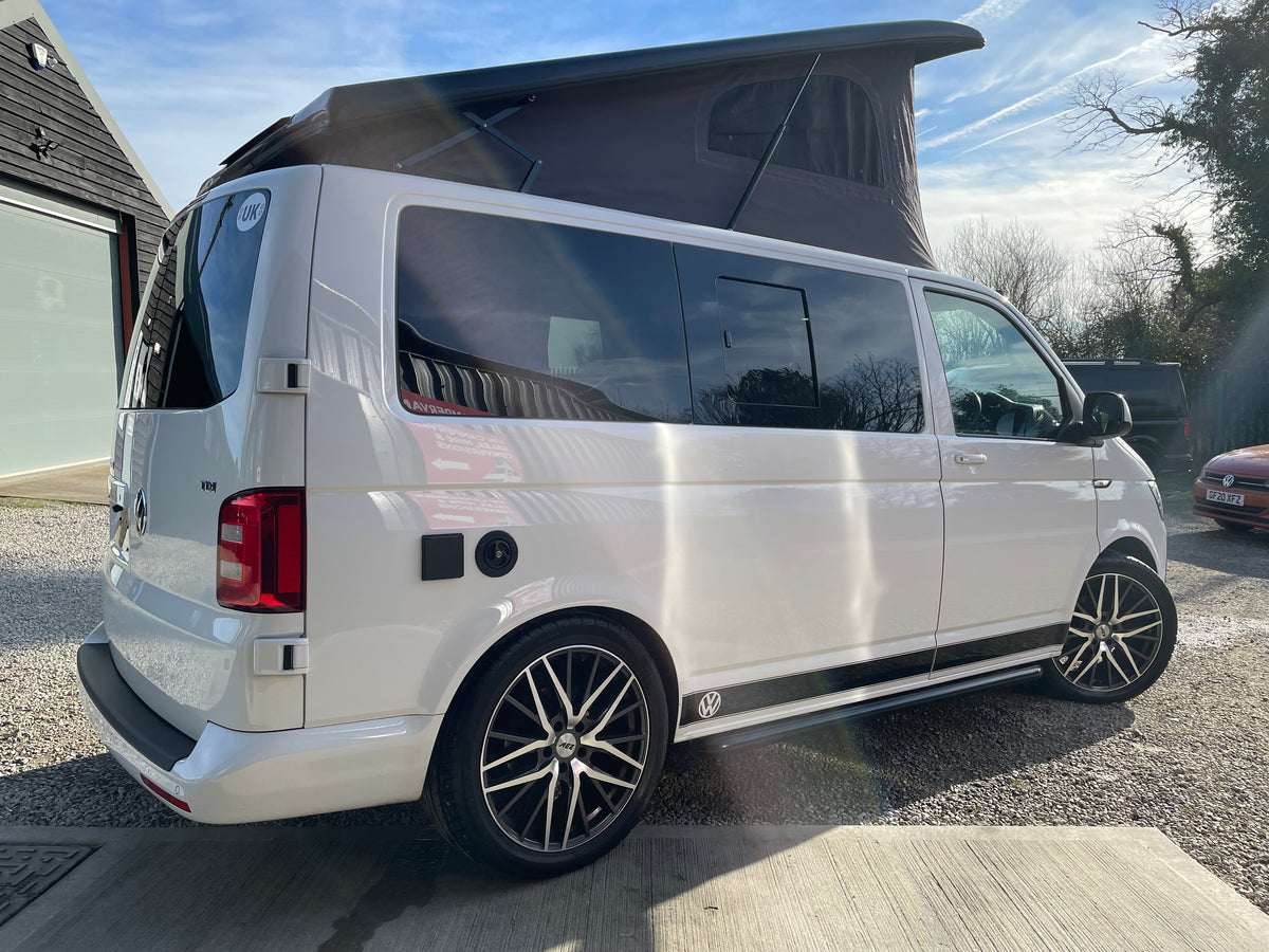 T6 Highline "SC Edition" Campervan 2018 with air con - White