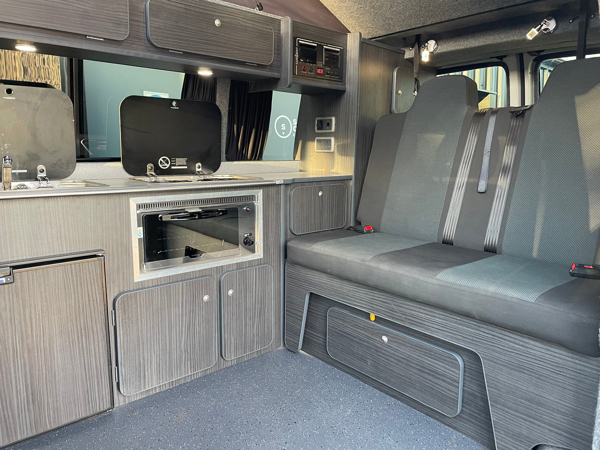 T6 Highline "SC Edition" Campervan 2018 with air con - White