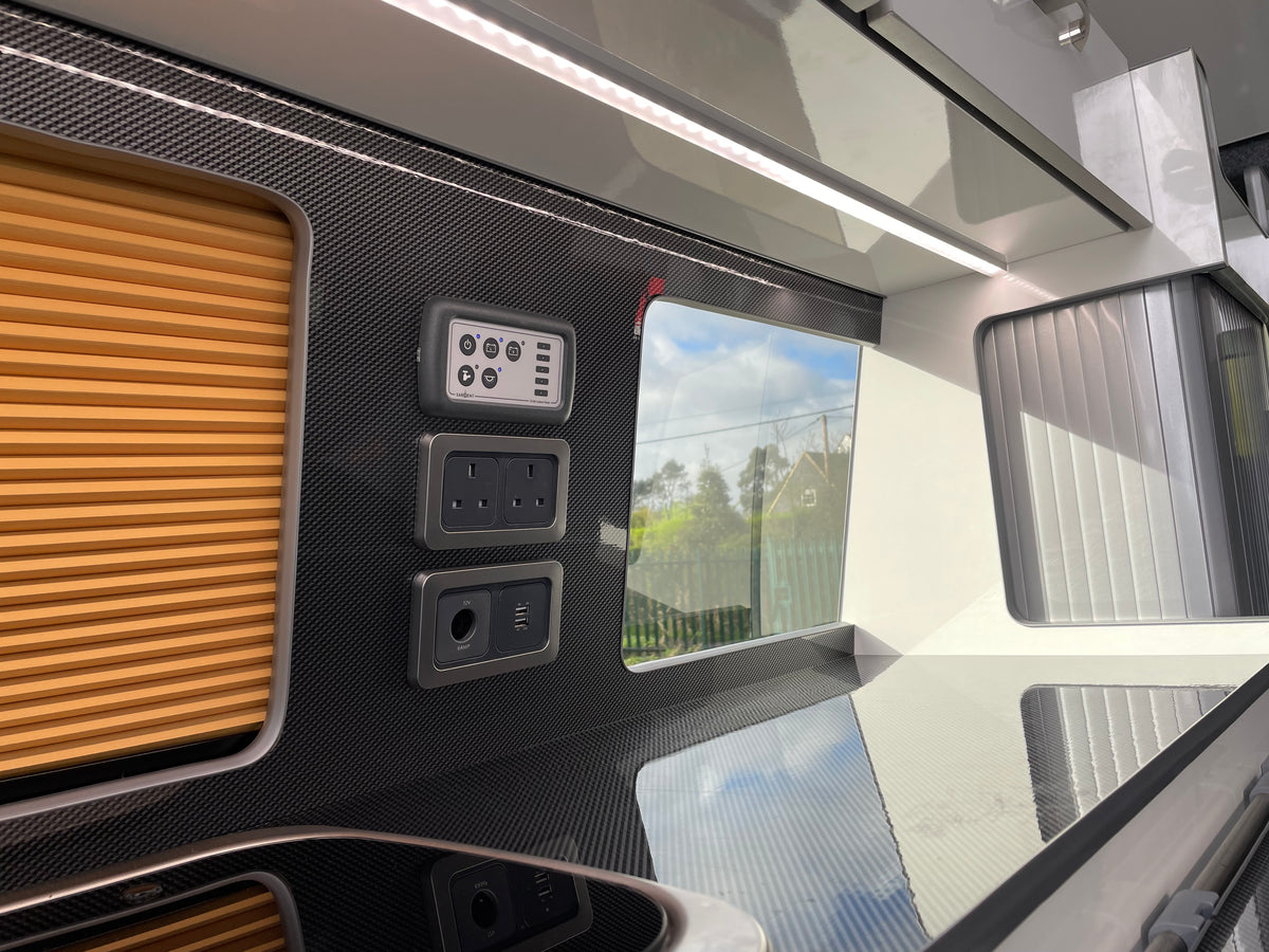 LWB Platinum Wave Automatic with air con