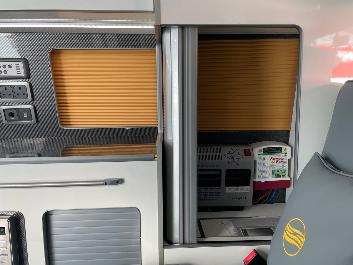 LWB Platinum Wave Automatic with air con