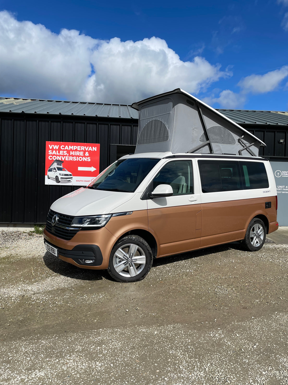 Highline T6.1 "California Ocean" Conversion - Automatic with Air con