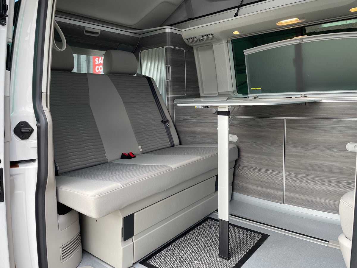 Highline T6.1 "California Ocean" Conversion - Automatic with Air con