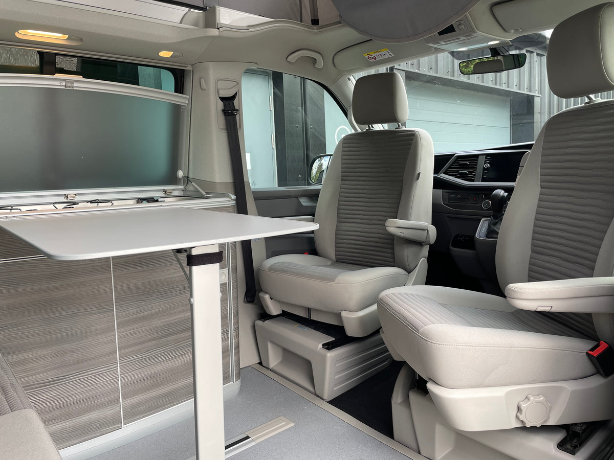 Highline T6.1 "California Ocean" Conversion - Automatic with Air con