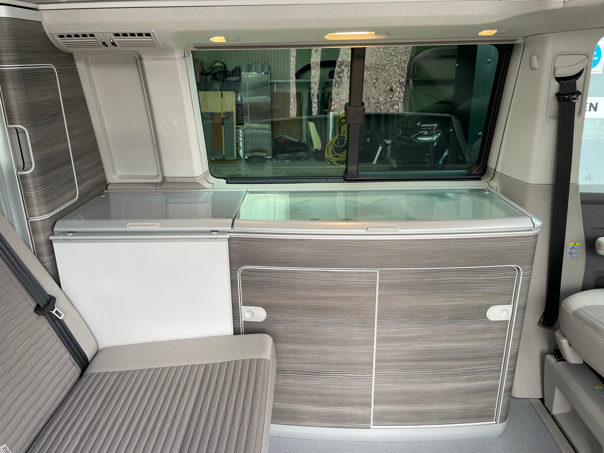 Highline T6.1 "California Ocean" Conversion - Automatic with Air con