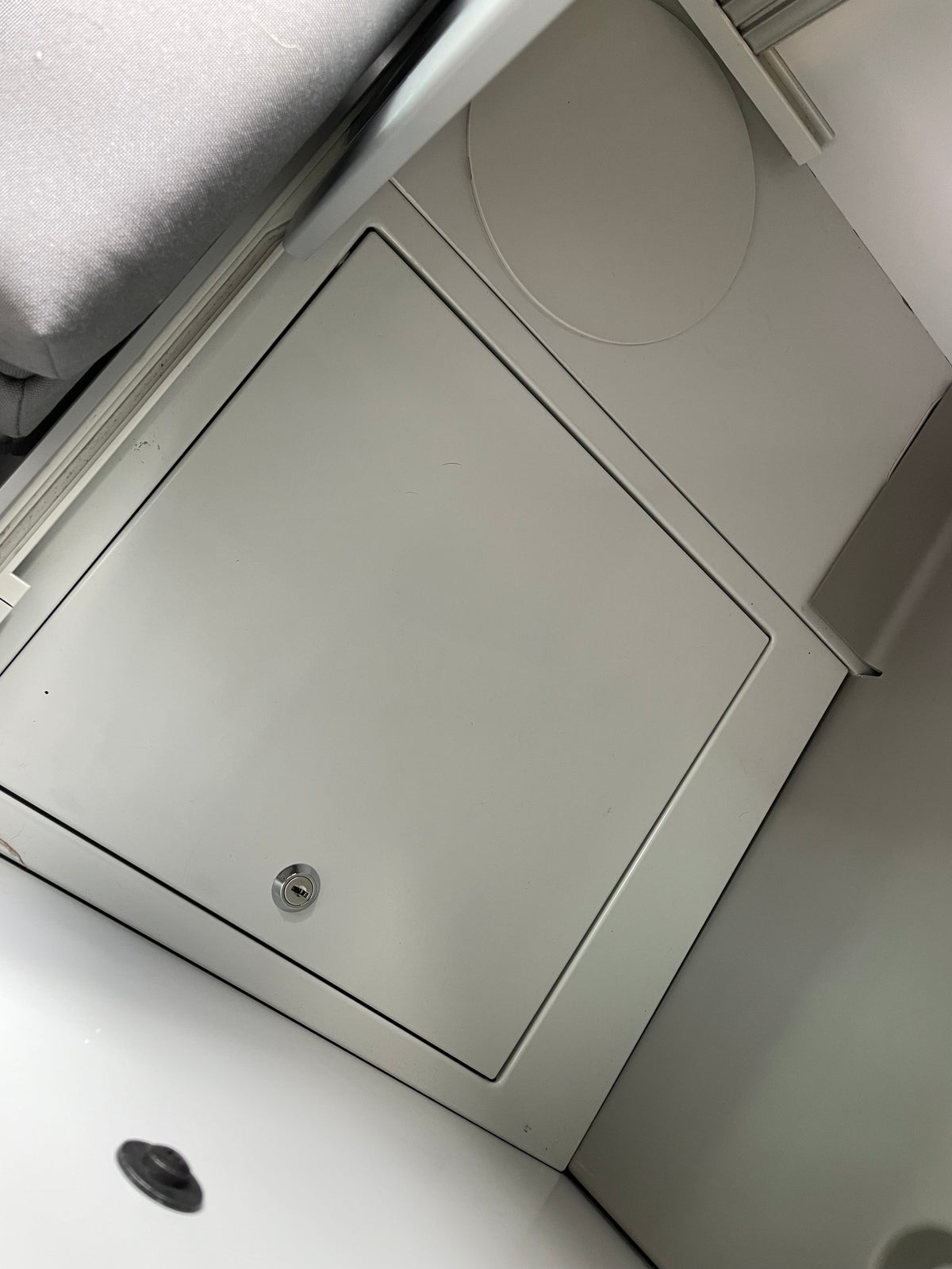 Highline T6.1 "California Ocean" Conversion - Automatic with Air con