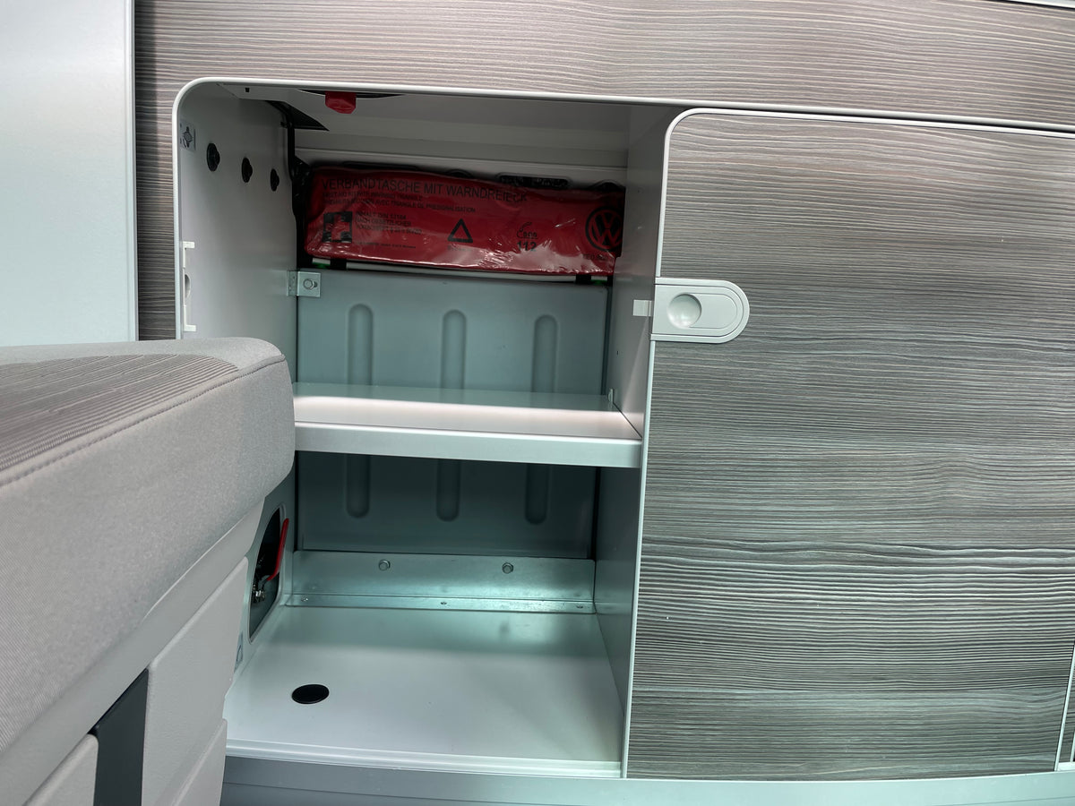 Highline T6.1 "California Ocean" Conversion - Automatic with Air con