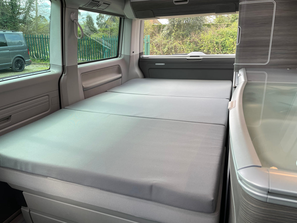 Highline T6.1 "California Ocean" Conversion - Automatic with Air con